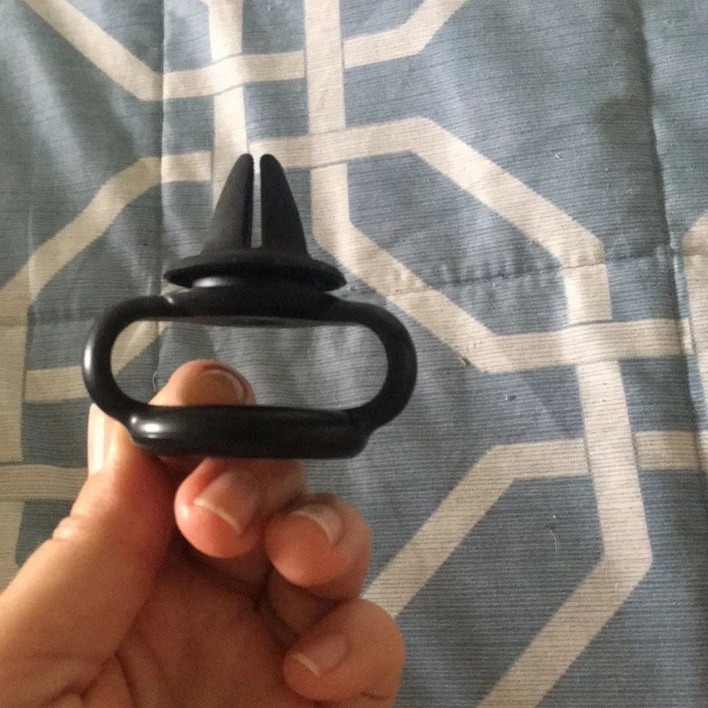Black Universal Car Vent Phone Grip Mount